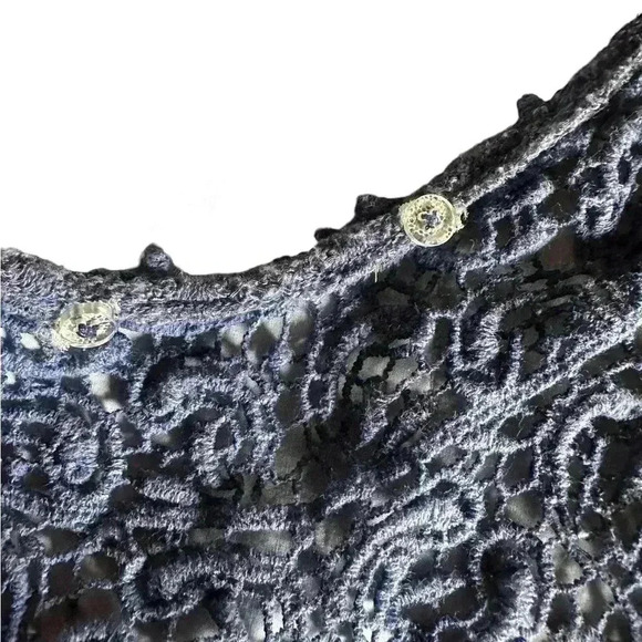 Heather blue swing sweater tank top,‎ size xl. Crochet back with flowers. - Picture 4 of 11